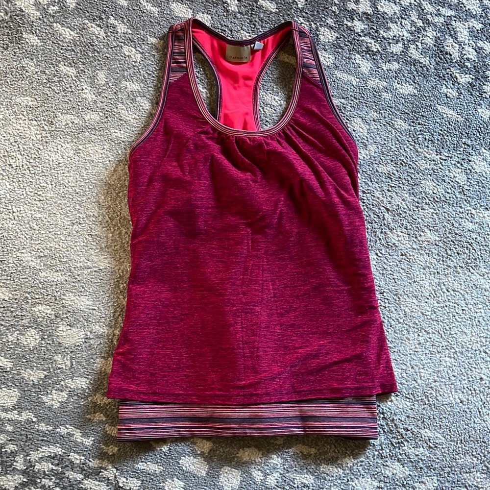 Ladies Athleta workout top with built in bra. 2 layers . Excellent condition